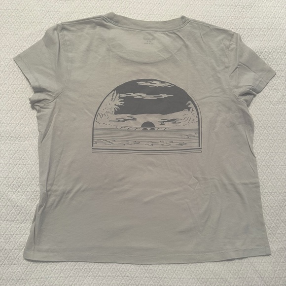 Madewell Graphic Tee, Size Small - Picture 2 of 3